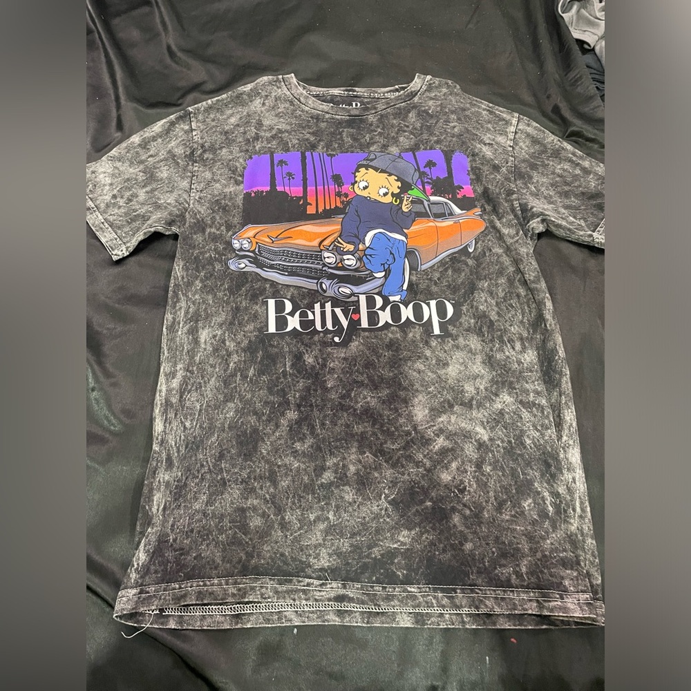 Betty Boop Graphic Tee